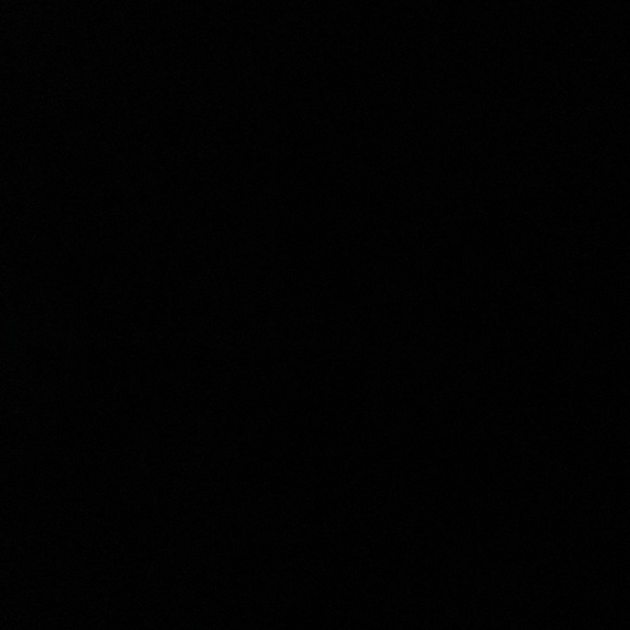 Meet your Posher, Qui - Picture 1 of 1